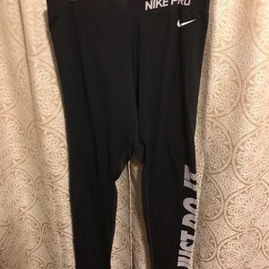 Nike Pro Leggings